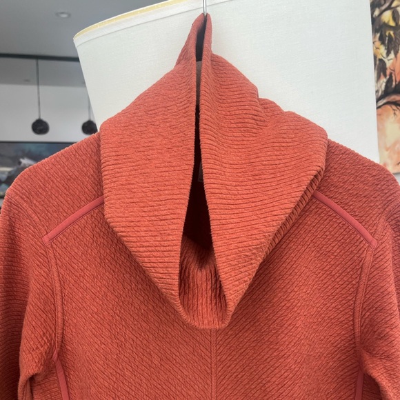 Lululemon On Repeat Dress - Picture 3 of 8